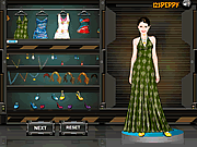 Click to Play Mischa Barton Dress Up